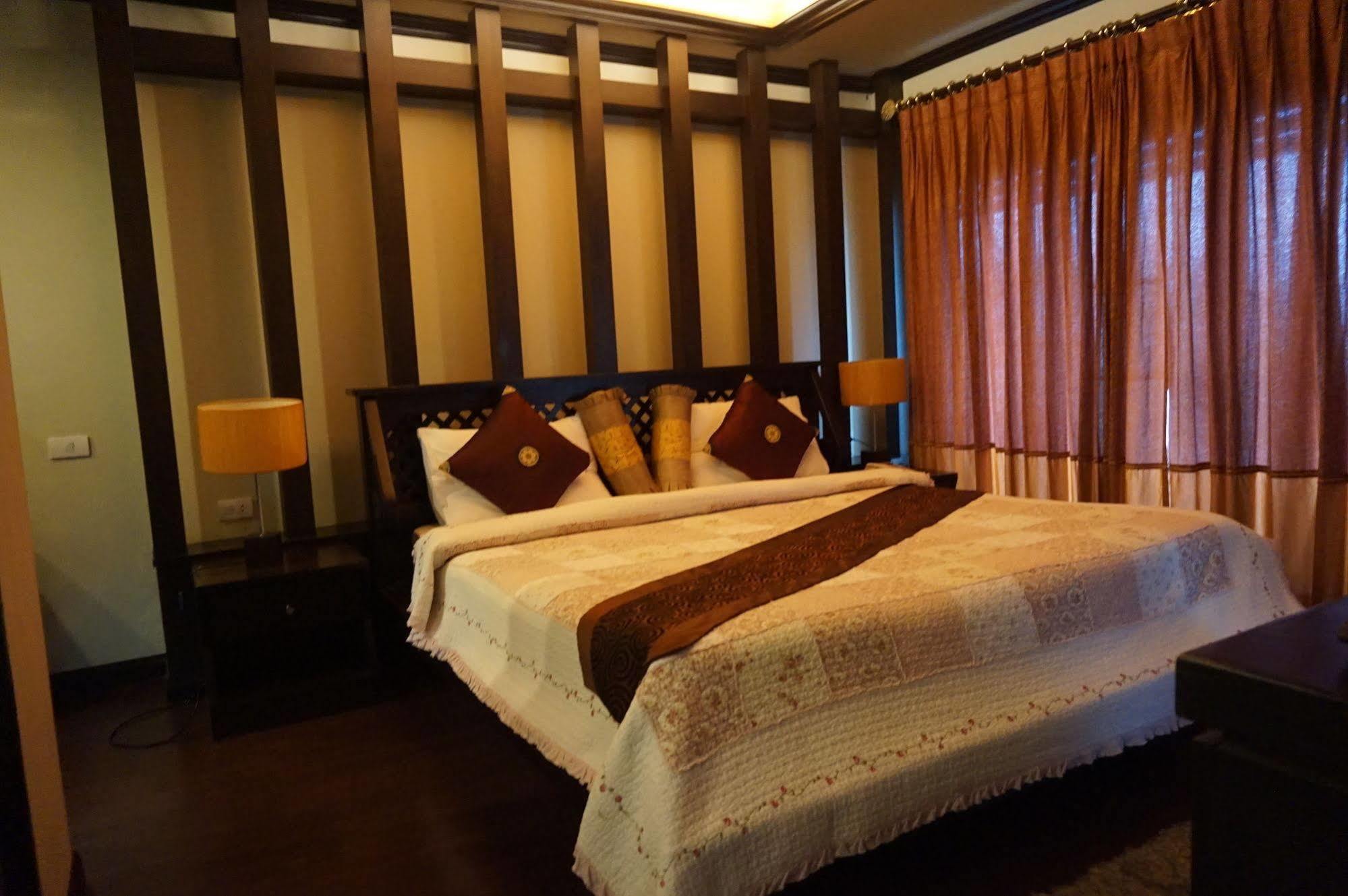 קון קאן Narakul Resort Hotel מראה חיצוני תמונה